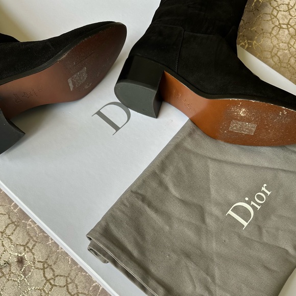 DIOR Over-the-Knee Suede Boots - Picture 2 of 3